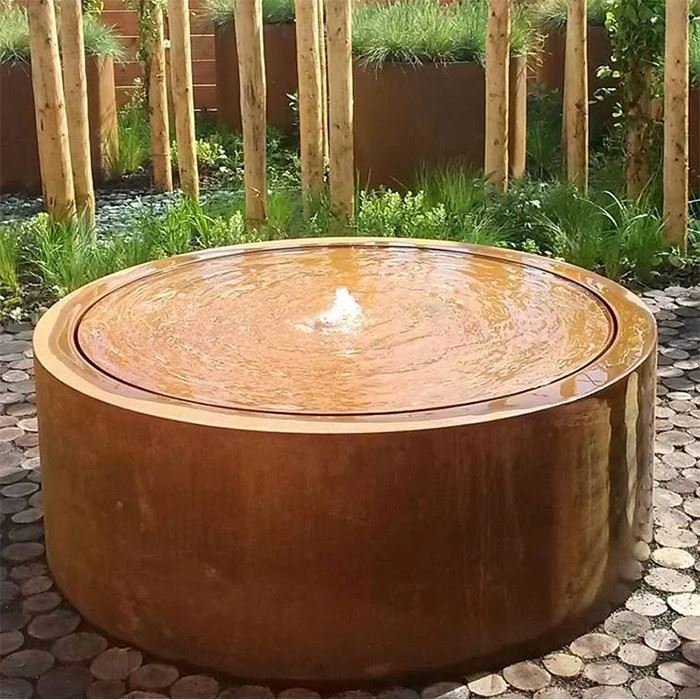 water fountain outdoor