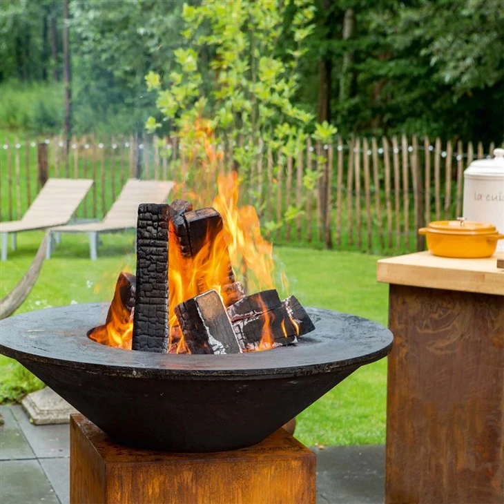 Top Sell Corten Steel Fire Pit Barbecue Grill
